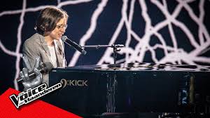 De titanen onder de coaches zijn terug: 16 Year Old Is The Next Ed Sheeran In Smooth Performance On The Voice Video Talent Recap