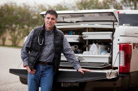 Argyle Vet Does More Than Horse Around Cross Timbers Gazette Southern Denton County Flower Mound News