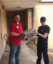 Check spelling or type a new query. Bubba S 33 Texas Roadhouse In Longview Serving Free Meals To Crews Working On Storm Cleanup Cbs19 Tv