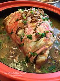 Bumbu rempah seperti bunga lawang, cengkeh dan kayu manis. Resepi Sup Kepala Ikan