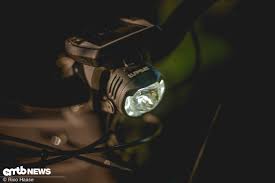 Lupine Sl B Im Test Hochwertige Lampe Direkt Fur Das E Bike E Bike Beleuchtung Lupinen