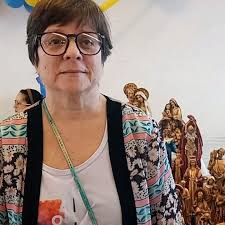 Peças de gesso com técnica de madeiramento da @e_dantasartesanato , Número  de contato: (71)99636-5707, #feira #peças #imagens