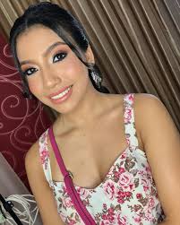 Perfil de Mirella Arce