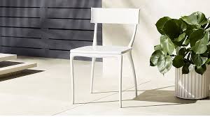 So Chic And Limited Time Sale Pricing A Take Off Of The Elegant Classic Klismos Chair Midas White Dinin White Dining Chairs Dining Chairs Desk Chair Comfy