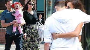 Irina shayk and bradley cooper attended the 76th annual golden globe awards, where the actor was nominated for his performance in a star is born, on january 06, 2019 in beverly hills, california. Bradley Cooper And Irina Shayk Back Together They Hugged In The Street