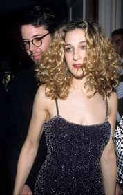 Sarah Jessica Parker S Best Curly Hair Moments Through The Years Curly Hair Styles Curly Hair Styles Naturally Curly Hair Celebrities