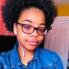 Listen to playlists featuring Julio Melgar