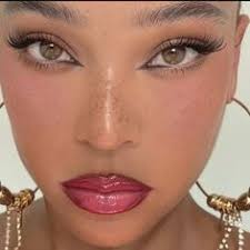 Leanna Bartlett Instagram