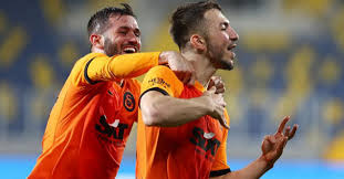 Daha önce yapılan teklifi artıran. Trabzonspor Halil Dervisoglu Icin Devrede