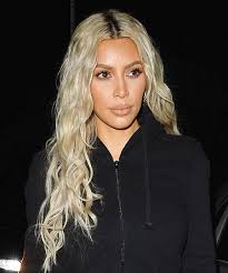 Mermaid waves hair — that is ticktakutake beach wave it is set to dominate the entire 2021 and we are here for that. Mermaid Waves Hair Trend Kim Kardashian Demi Lovato