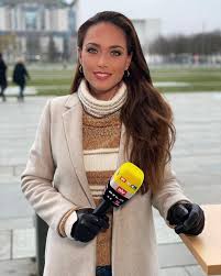 Последние твиты от franca lehfeldt (@francalehfeldt). Franca Lehfeldt Facebook