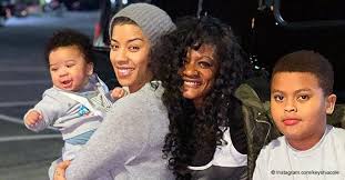 R&b singer keyshia cole posted a heartbreaking message on wednesday revealing that her mother, frankie lons, has relapsed in her battle with substance abuse. Keyshia Cole Shares Photo With Her Family And Reveals Mom Checked Herself Into Treatment Facility For Drug Addiction
