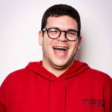 Ollie Charles's Instagram, Twitter & Facebook