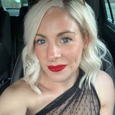 Best smelling fabric conditioner ?😩