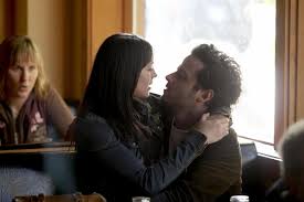 Tell me you love me izle, dizinin tüm bölümlerini izleyebilir veya hakkında yorumlara ve çeşitli bilgilere ulaşabilirsiniz. Bild Zu Michelle Borth Bild Luke Kirby Michelle Borth Filmstarts De