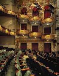 The Dos And Don Ts Of Theater Etiquette Kevo Writing