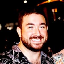 Evan Dadswell's Instagram, Twitter & Facebook