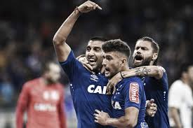 Jugador de fútbol del clube de regatas do flamengo y de la selección uruguaya. Artilheiro E Garcom Arrascaeta Faz Melhor Temporada Da Carreira Com A Camisa Do Cruzeiro Vavel Brasil