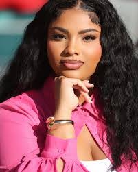 Shonda Martin's Instagram, Twitter & Facebook