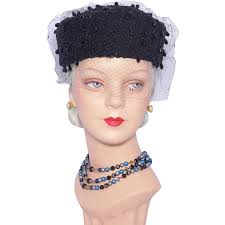 Vintage 1950s-1960s Leslie James Beaded Black Pillbox Cocktail Hat . For  Sale at Ruby Lane