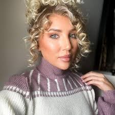 Dora Yoder's Instagram, Twitter & Facebook