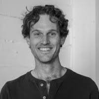 Derek Magee's Instagram, Twitter & Facebook