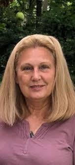 Susan Mariani's Instagram, Twitter & Facebook