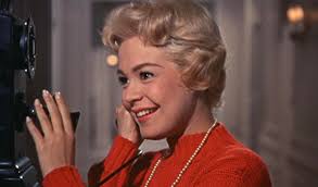 Happy Vintage Movie Magazine Monday Friends! It's also day 6 of our  countdown to Christmas posts! Today we are featuring a seasonal cover of  the UK weekly magazine, Picture Show, from December