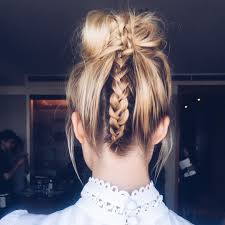 The final among the updos for long hair we will be talking about this hairstyle is this one. 40 Updo Hairstyles For Long Hair Best Updos For Long Hair