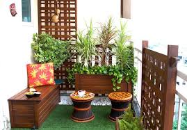 This pretty tiny balcony not only offers you an alluring decoration but also a unique warmness. Balcony Garden Ideas For Small Apartments Balcony Decoration Eco Friendly Garden Ideas