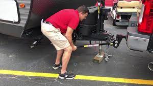 How To Hook Up A Equalizer E4 Sway Control Weight Distribution Hitch To A Travel Trailer Camper Youtube