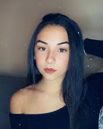 Hailey Sauer's Instagram, Twitter & Facebook