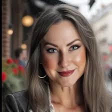 Christine Foret's Instagram, Twitter & Facebook