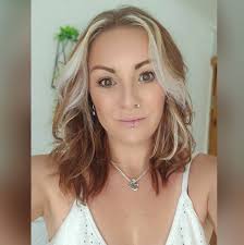 Hi all, I have tried my hand at making a fox deterring electric fence as my  ducks are in temporary housing until the pens are up in the next month or so