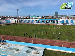 Sport 890 على X: "(AL AIRE) Cerro Vs. Danubio desde el estadio Luis Troccoli.  Relata: @santirodriguez8 Comenta: @Bambino627 Seguilo en  https://t.co/f3mFE7Ns4H #DesdeLasCanchas https://t.co/ZgGo1ngSW7"