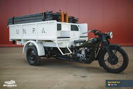 Motorworld by V.Sheyanov - 1940, Moto Guzzi E.R. | Italy 🇮🇹 #MotoGuzzi trikes were popular among the Italian military because of their relatively low price, good load-carrying ability, and ride characteristics. Nevertheless,