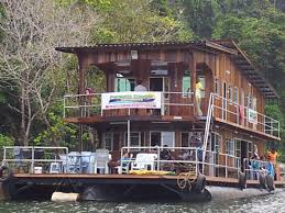 Antaranya ialah rp bukit fraser (the lodge), rp tanjung tuan, rp antaranya ialah rpp bukit frasser, rpp morib, rpp cameron highlands, rpp port dickson, rpp pulau langkawi, rpp tasik dan kenyir, rpp. Pakej Tasik Kenyir 2021 Pakej Houseboat Blog Pakej My