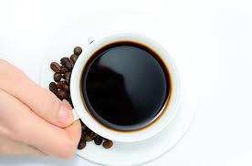 Brossez ensuite avec un mélange détournée de son utilisation habituelle, la mousse à raser s'avère un excellent détachant pour les tapis qui comportent des traces de fruits, de vin ou encore de café. Comment Enlever Une Tache De Cafe