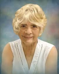 Efrem Reed's Instagram, Twitter & Facebook