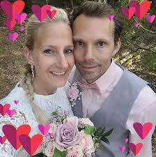 Det enda brev du kommer ångra är det du INTE skickade!" Den 12 maj är sista  dagen att skicka brev till årets bönder i Bonde söker fru. Gör som fina  bondeparet Hannes