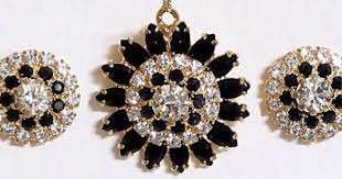 Pin By Sum Era On Jewellery Set Spy Camera Hidden Spy Camera Round Pendant Necklace