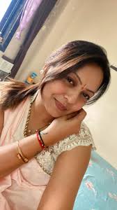 Renu Agarwal :- रेणु अग्रवाल