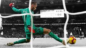 David de gea has been accused of ignoring a crucial note which could have handed manchester united victory in their europa league penalty shootout the penalties, you have to say… david… we spoke about his record before it, he didn't look like saving a penalty, united midfield icon paul. David De Gea Technique That Makes Manchester United Goalkeeper World S Best At Saving With His Feet Sport The Times