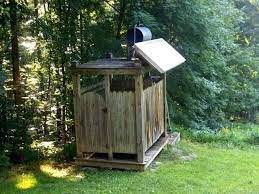 Everything You Need To Know About Outdoor Shower Enclosures In 2020 Rustic Outdoor Solar Shower Outdoor Bathrooms