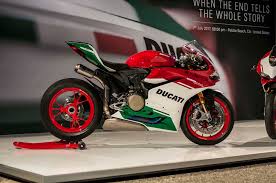 Watch online free of cost indian tv series harsik episode 1299 in armenian in high quality. Up Close With The Ducati 1299 Panigale R Final Edition Asphalt Rubber