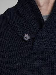 Thus, a knit stitch on one side of the fabric appears as a purl stitch on the other, and vice versa. Shawl Neck Knitted Pullover Jack Jones