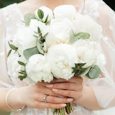 Wholesale stock buy from $95.99 (12) view selection. A Nice Day For A White Wedding The Essential Flower Guide Stylewatch Flower Style Magazine