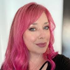 Tiffany Maness's Instagram, Twitter & Facebook