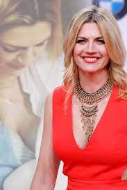 Nina bott is currently single, according to our records. Nina Bott Starportrat News Bilder Gala De