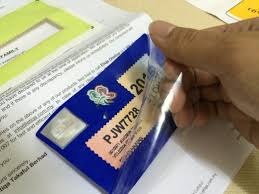 Mr manoharan renewed his car insurance online using drivemark and earned cash back for driving safely using. Diy How To Stick Malaysia Road Tax Sticker To The Car Windscreen Car Rc